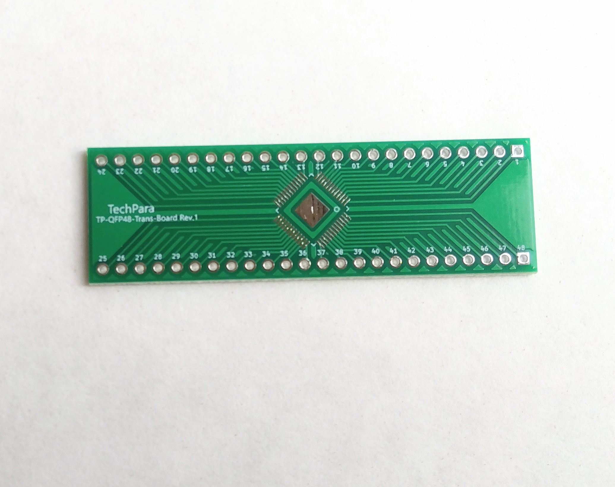 QFP48ピン 0.5mmピッチ DIP変換基板